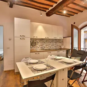 Apartment Indipendente Vicino Piazza Del Campo Siena